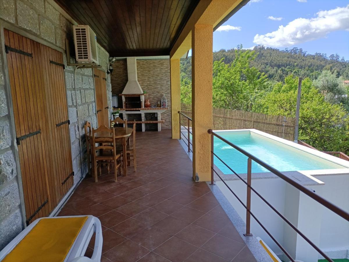 Casa Amarela Da Canicada Vieira do Minho Exteriör bild