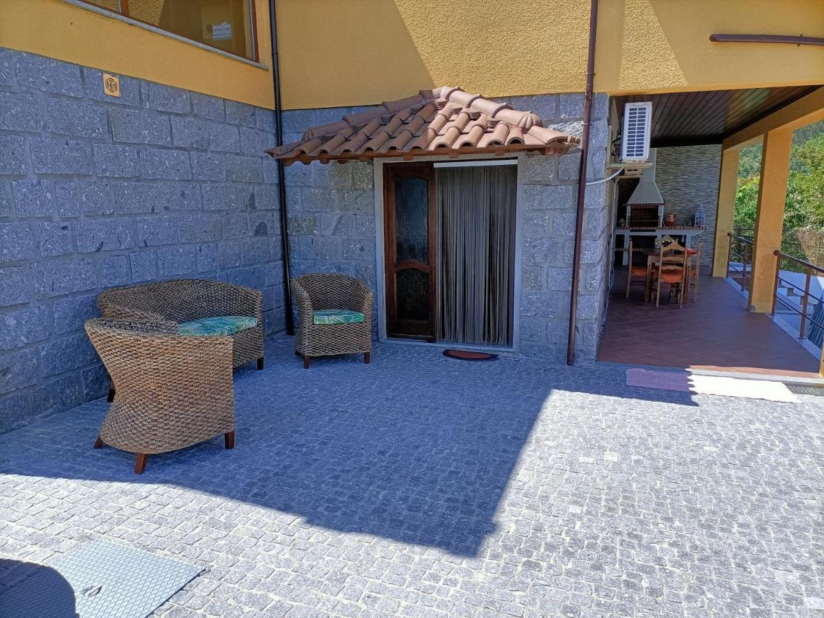 Casa Amarela Da Canicada Vieira do Minho Exteriör bild